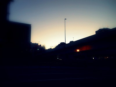 夜明け前の永田町